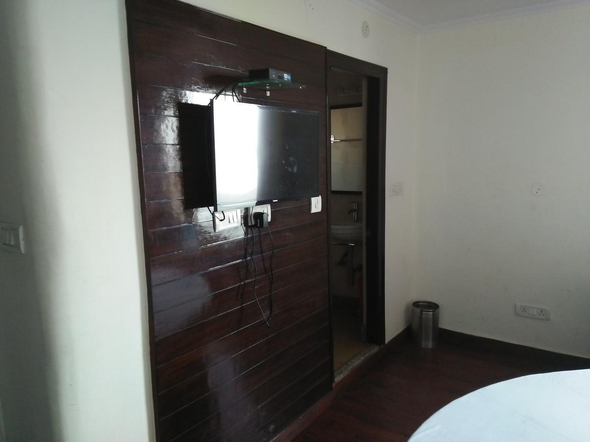 Hotel Basant 西姆拉 外观 照片